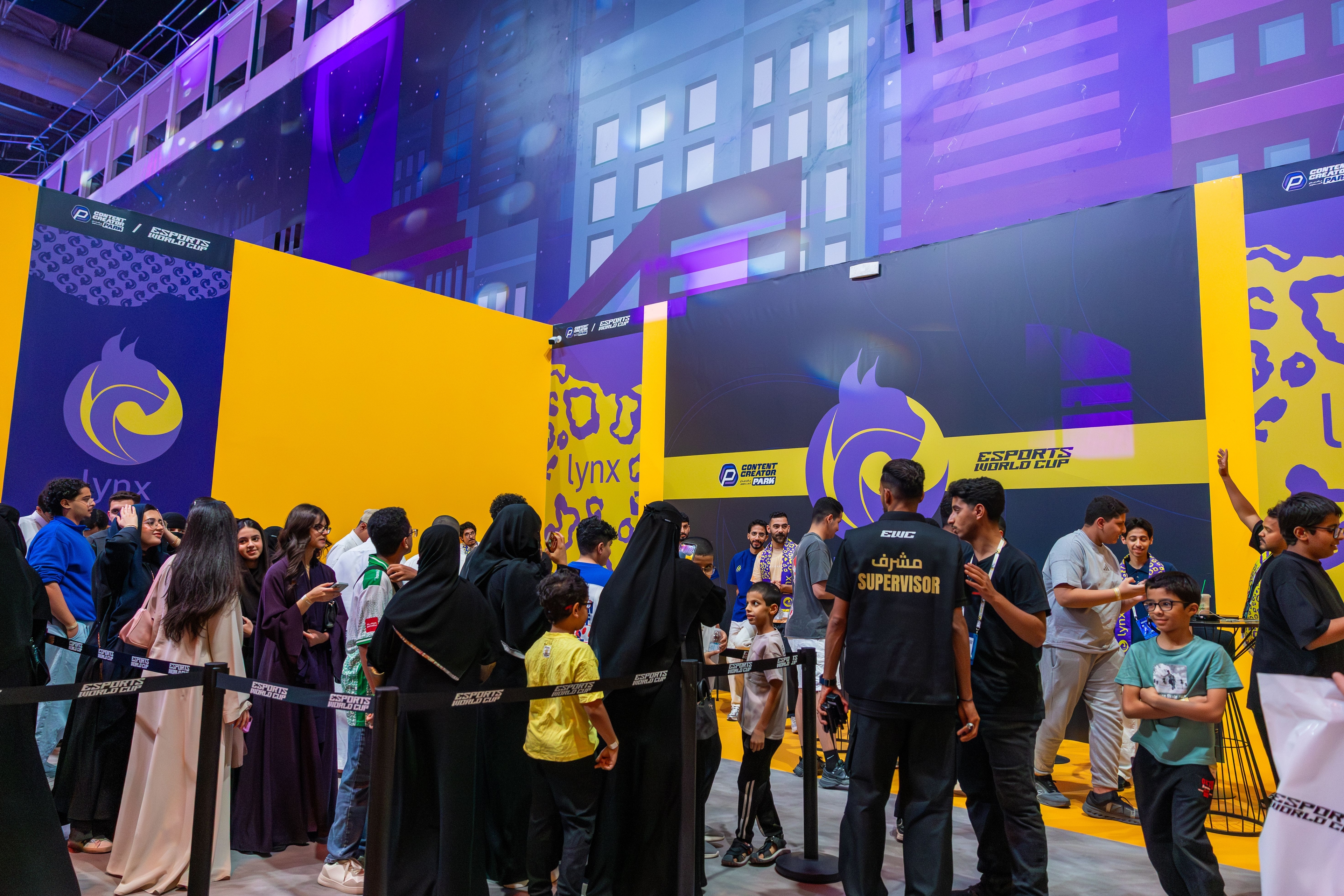 Lynx Booth
